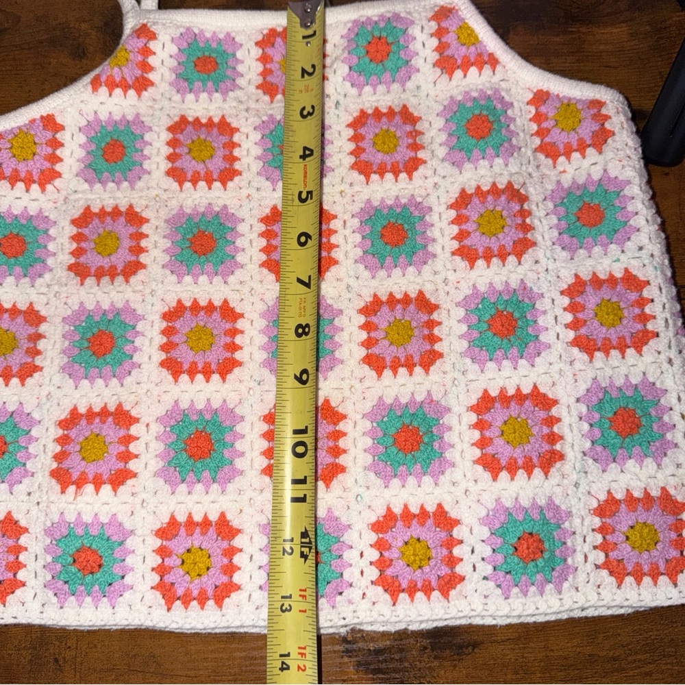 Crochet Short Top Granny Square Multicolor White - Picture 5 of 6